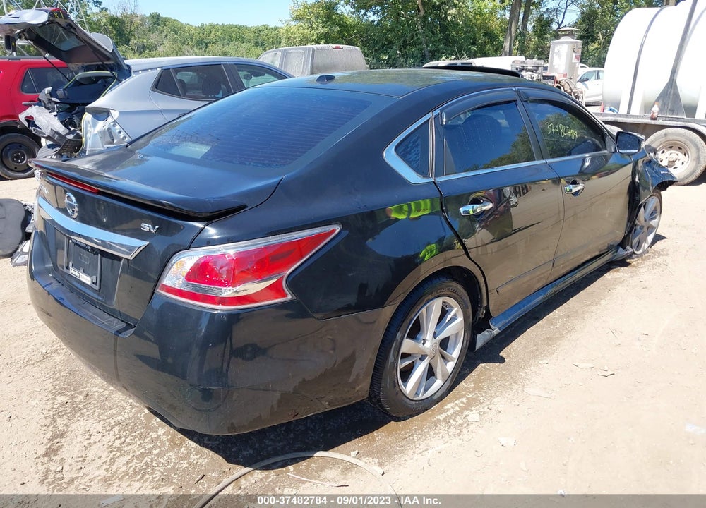 2015 NISSAN ALTIMA 2.5 SV VIN: 1N4AL3AP9FC111474