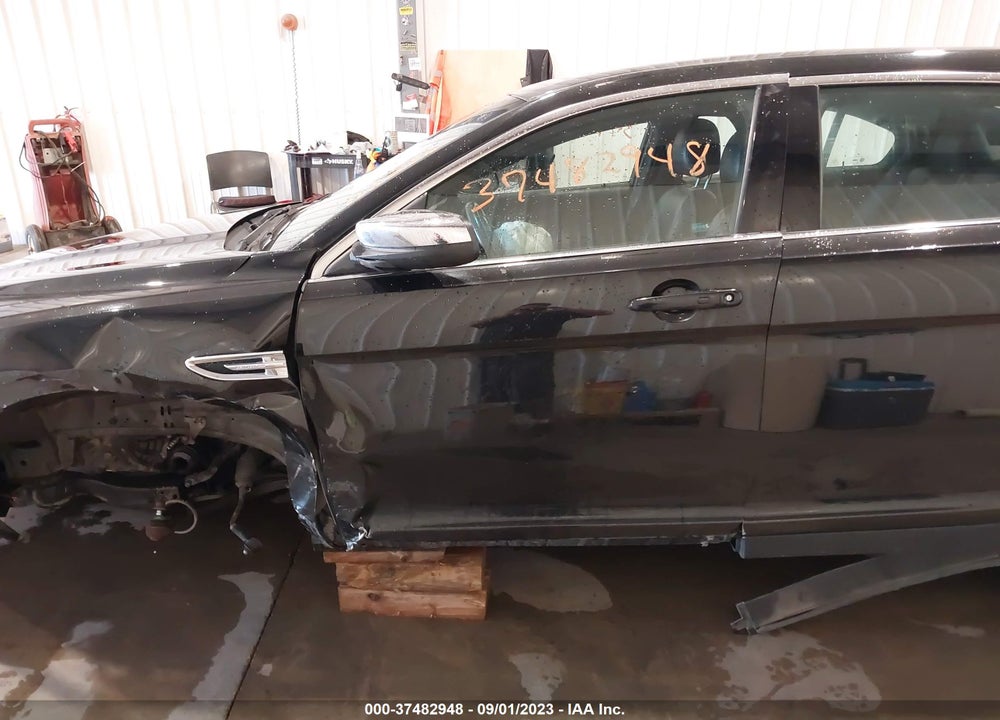 2015 FORD TAURUS LIMITED VIN: 1FAHP2F88FG118455