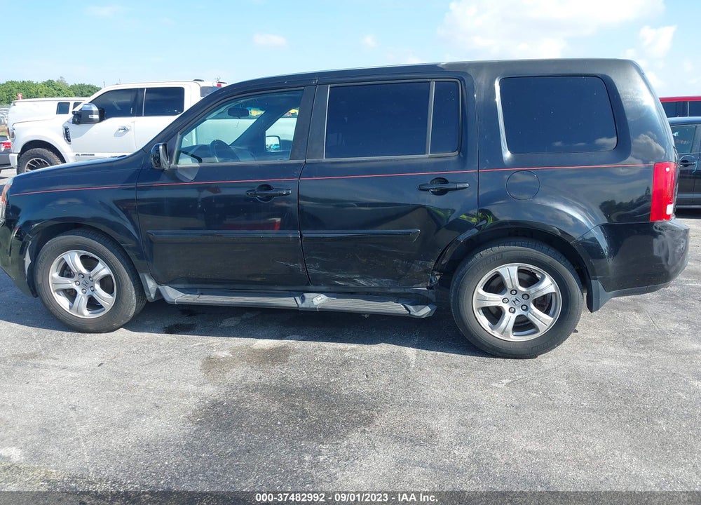 2012 HONDA PILOT EX VIN: 5FNYF4H43CB058173