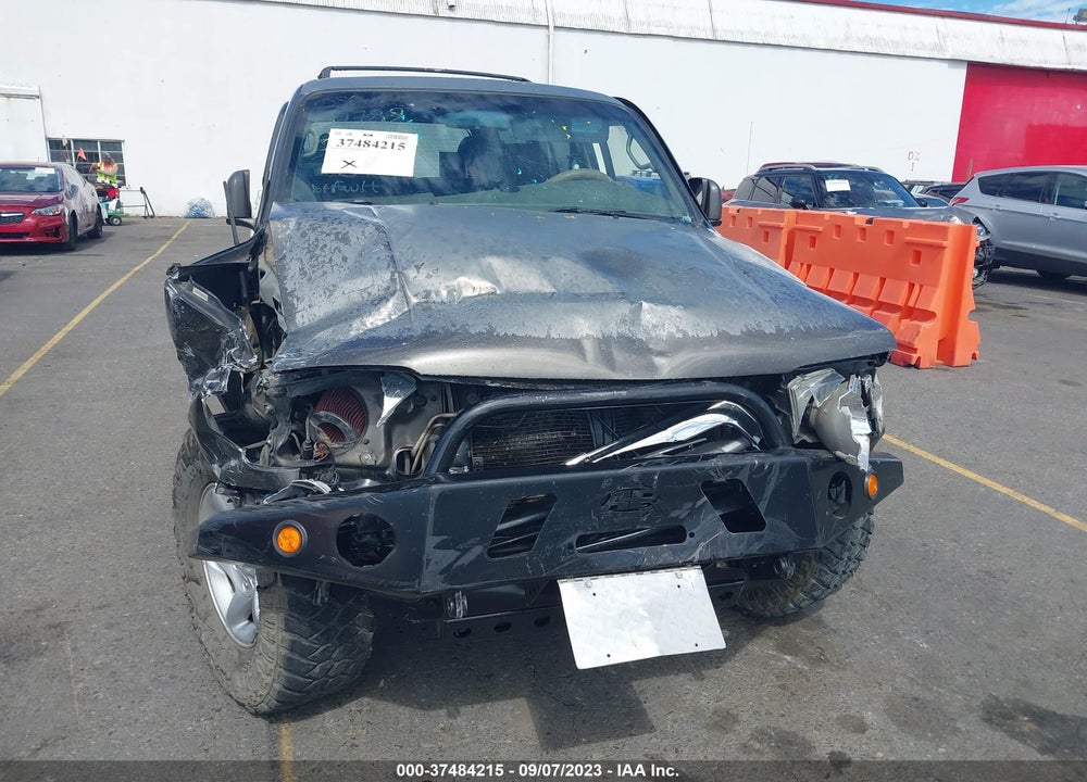 1998 TOYOTA 4RUNNER SR5 V6 VIN: JT3HN86R8W0175778