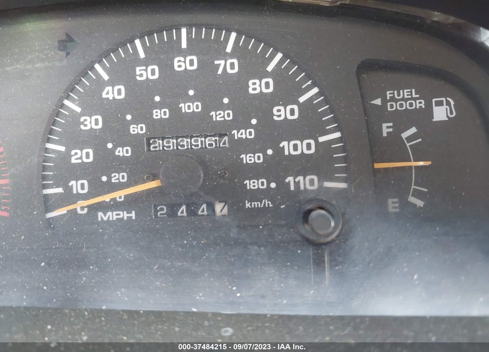 1998 TOYOTA 4RUNNER SR5 V6 VIN: JT3HN86R8W0175778