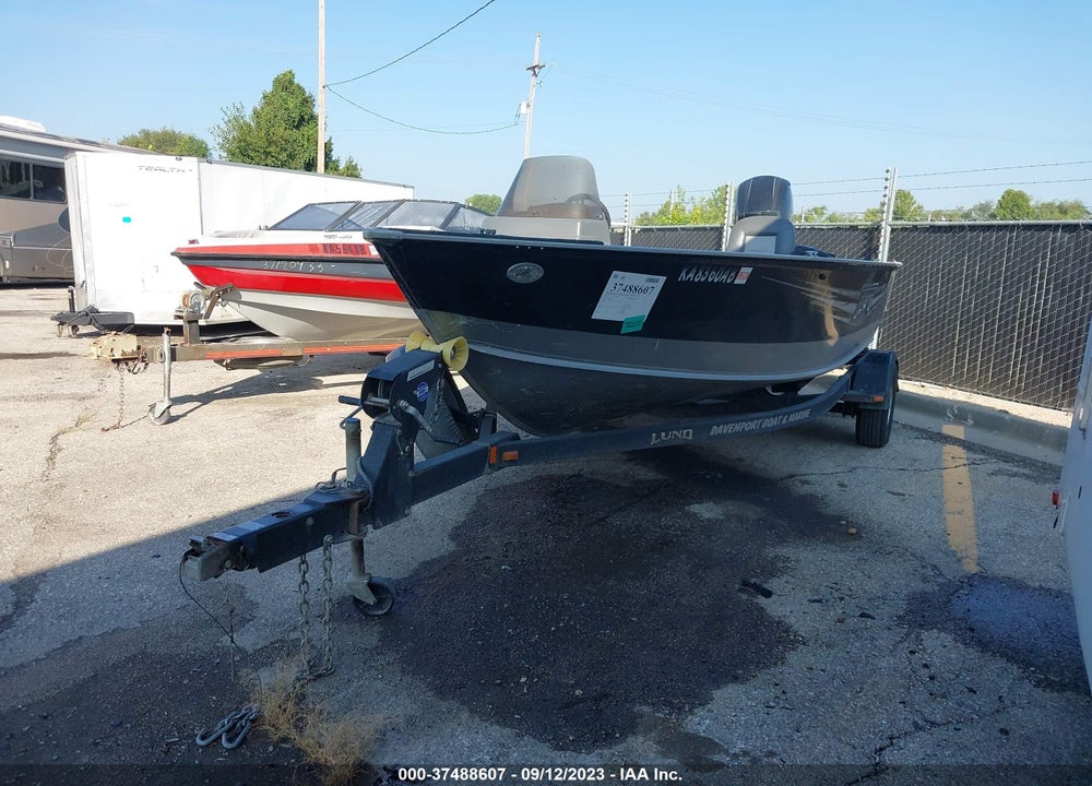 2014 LUND 1875 IMPACT SS W/150XL 4- VIN: LBBHW1491314