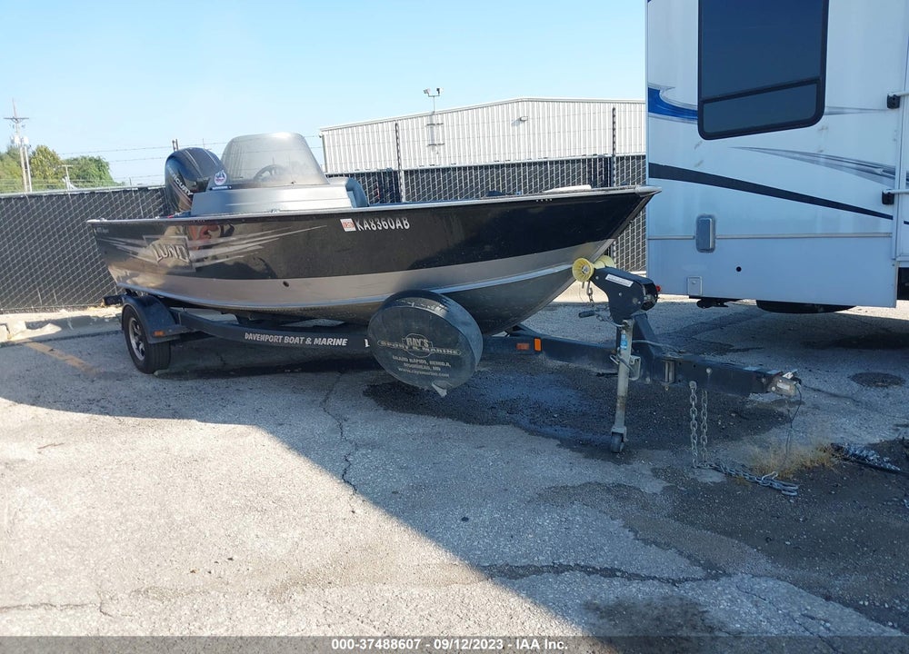 2014 LUND 1875 IMPACT SS W/150XL 4- VIN: LBBHW1491314