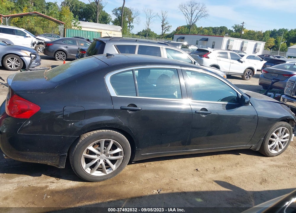 2008 INFINITI G35X VIN: JNKBV61F58M280582
