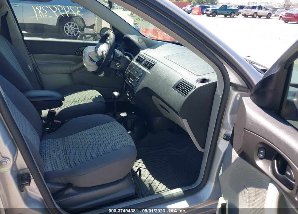 2007 FORD FOCUS S/SE/SES VIN: 1FAFP34N67W254743