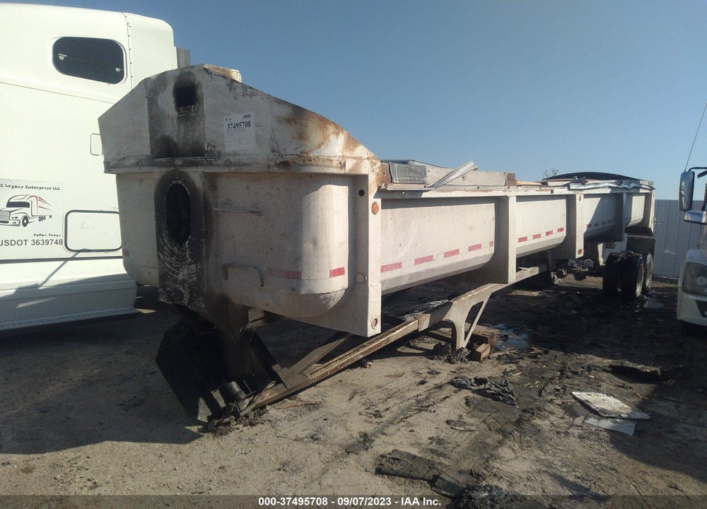 1999 CLEMENT IND DUMP VIN: 1C9BB38B0XM110344