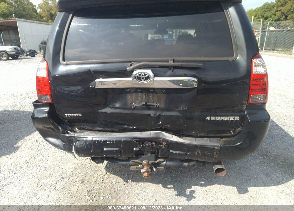 2007 TOYOTA 4RUNNER LIMITED V8 VIN: JTEBT17R578038549