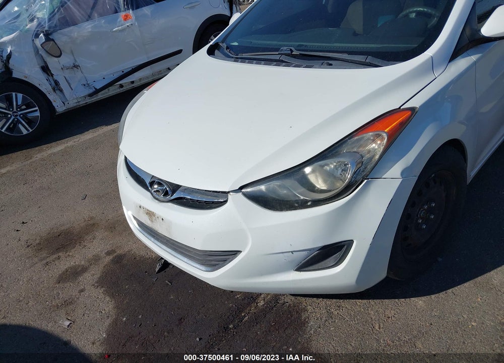 2013 HYUNDAI ELANTRA GLS VIN: 5NPDH4AE6DH179570