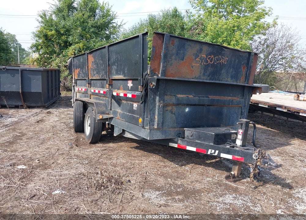 2015 PJ TRAILERS TRAILER VIN: 4P5D71428F3015518