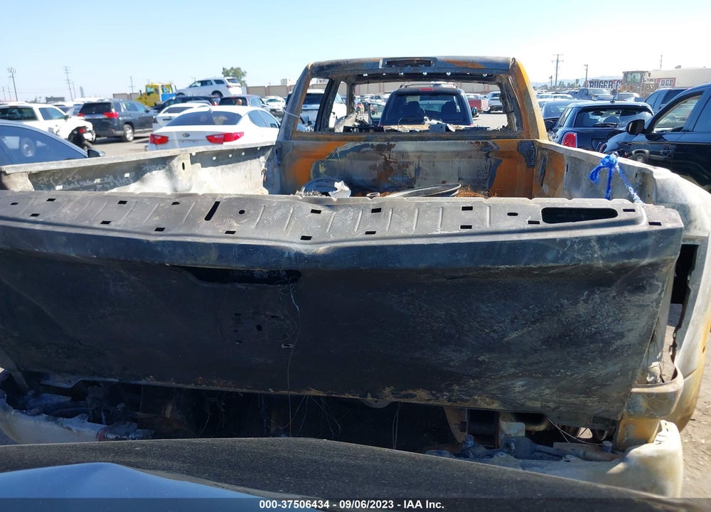 2022 RAM 3500 TRADESMAN  4X4 8' BOX VIN: 3C63RRGL9NG100387