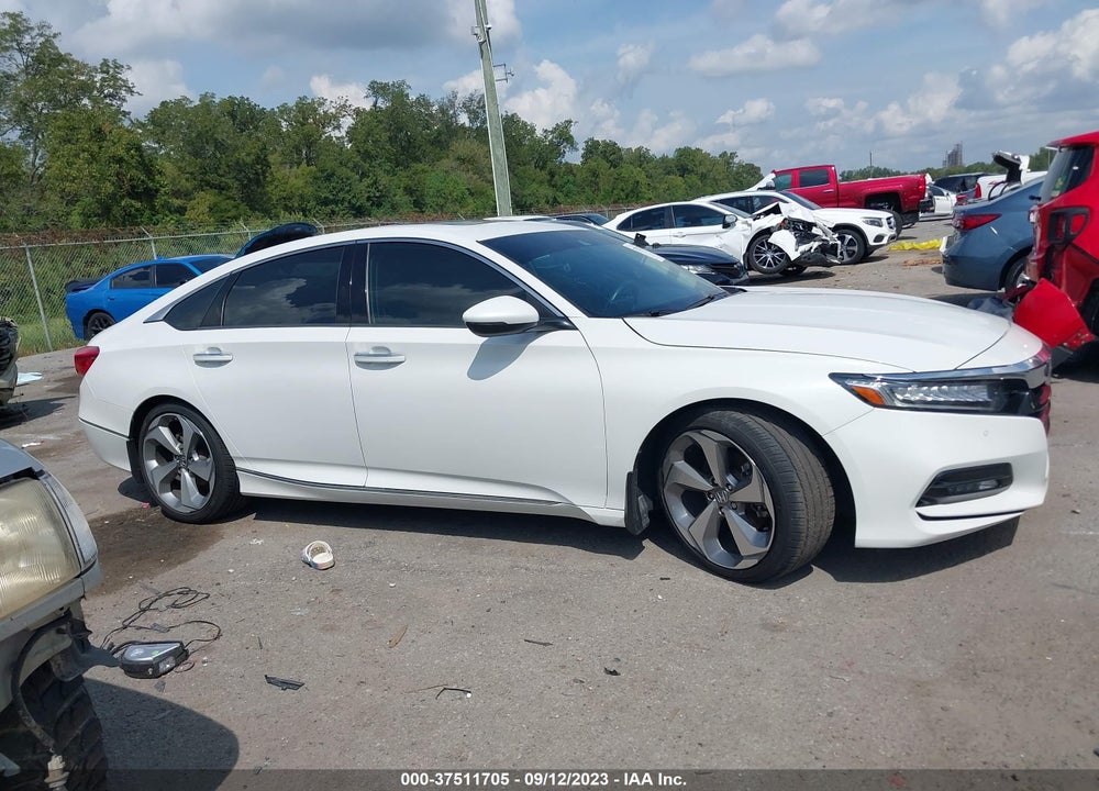 2018 HONDA ACCORD TOURING VIN: 1HGCV1F99JA108558