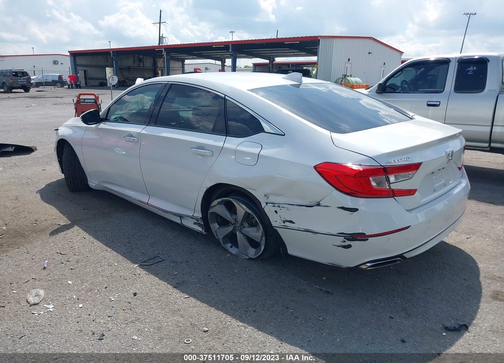 2018 HONDA ACCORD TOURING VIN: 1HGCV1F99JA108558