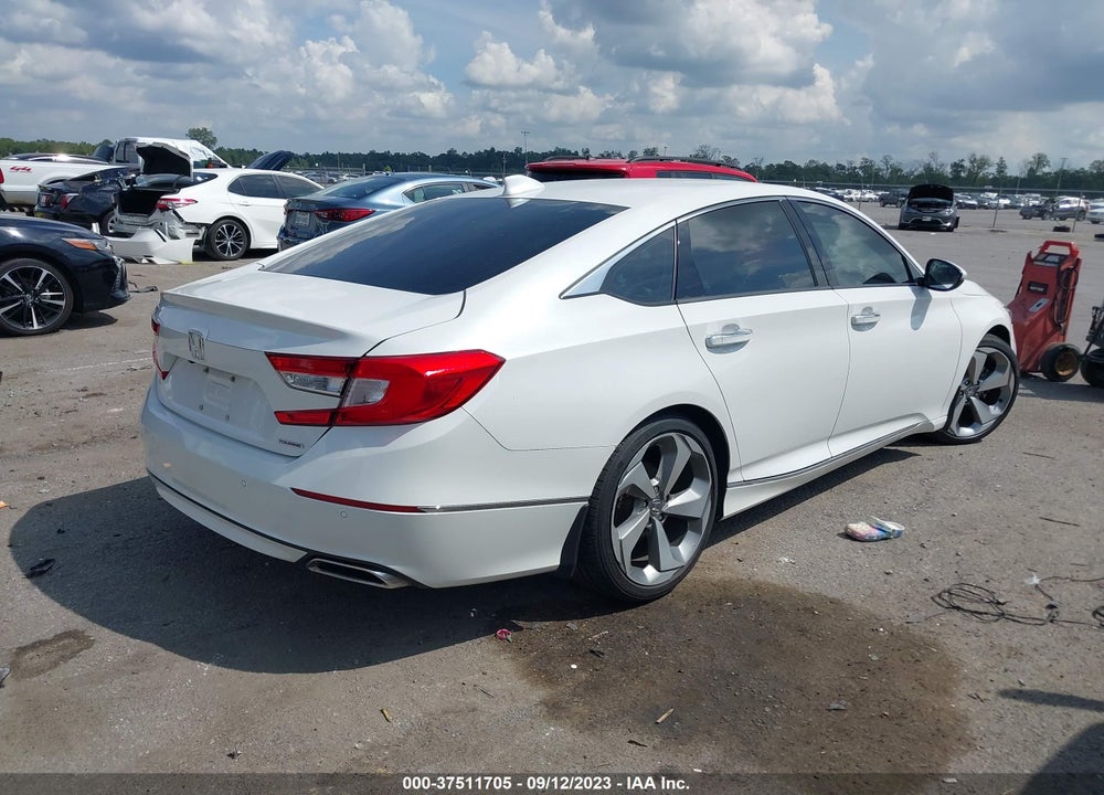 2018 HONDA ACCORD TOURING VIN: 1HGCV1F99JA108558