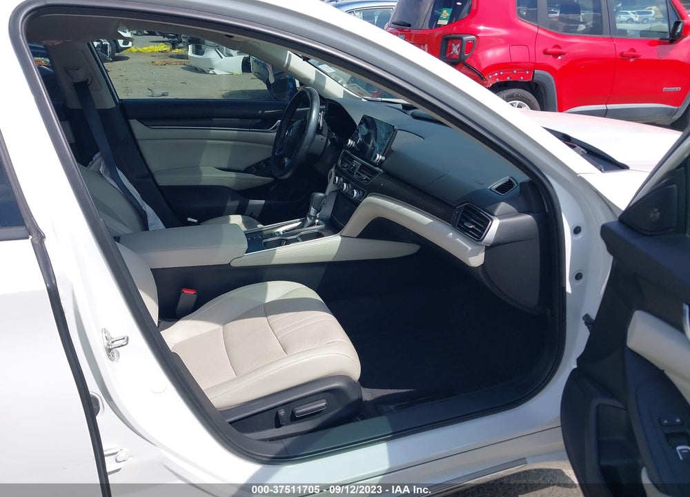 2018 HONDA ACCORD TOURING VIN: 1HGCV1F99JA108558