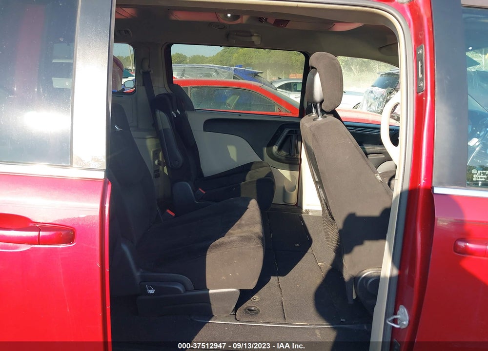 2014 CHRYSLER TOWN & COUNTRY TOURING VIN: 2C4RC1BG0ER341264