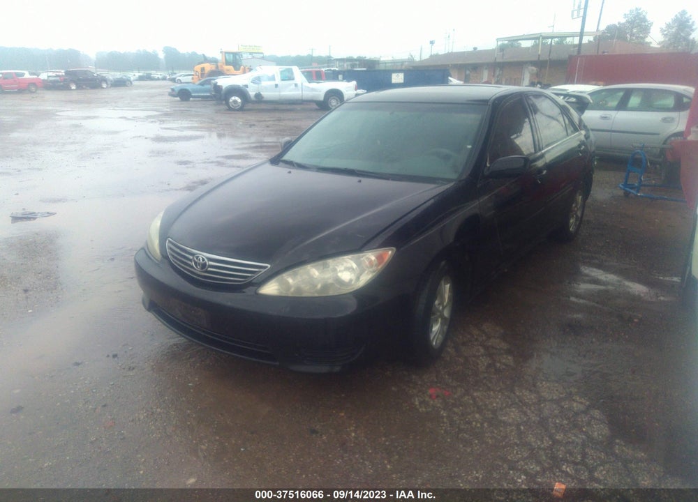 2005 TOYOTA CAMRY LE VIN: 4T1BE32K85U005596