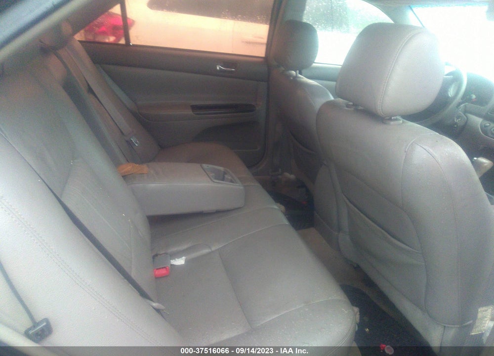 2005 TOYOTA CAMRY LE VIN: 4T1BE32K85U005596