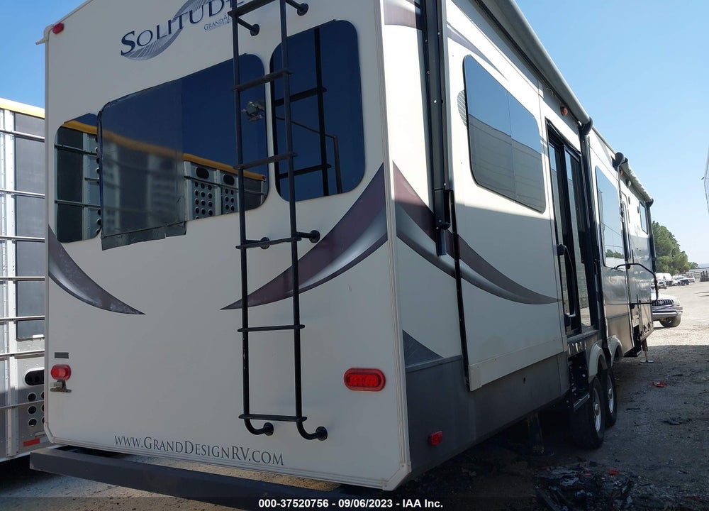 2015 GRAND DESIGN SOLITUDE VIN: 573FS4321F1104243