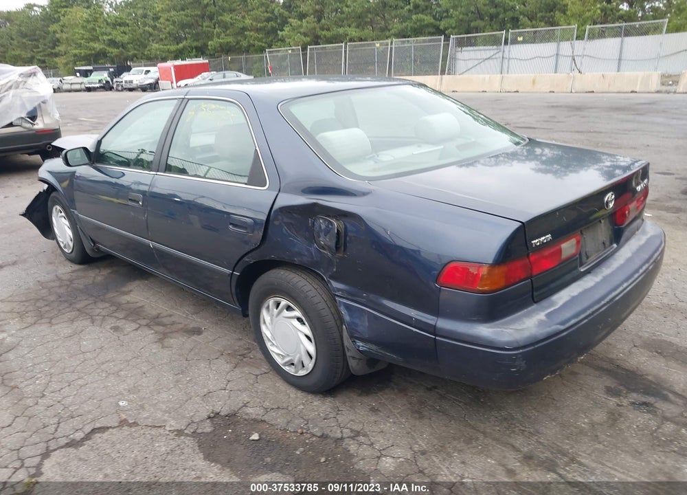 1999 TOYOTA CAMRY LE VIN: 4T1BG22K8XU491849