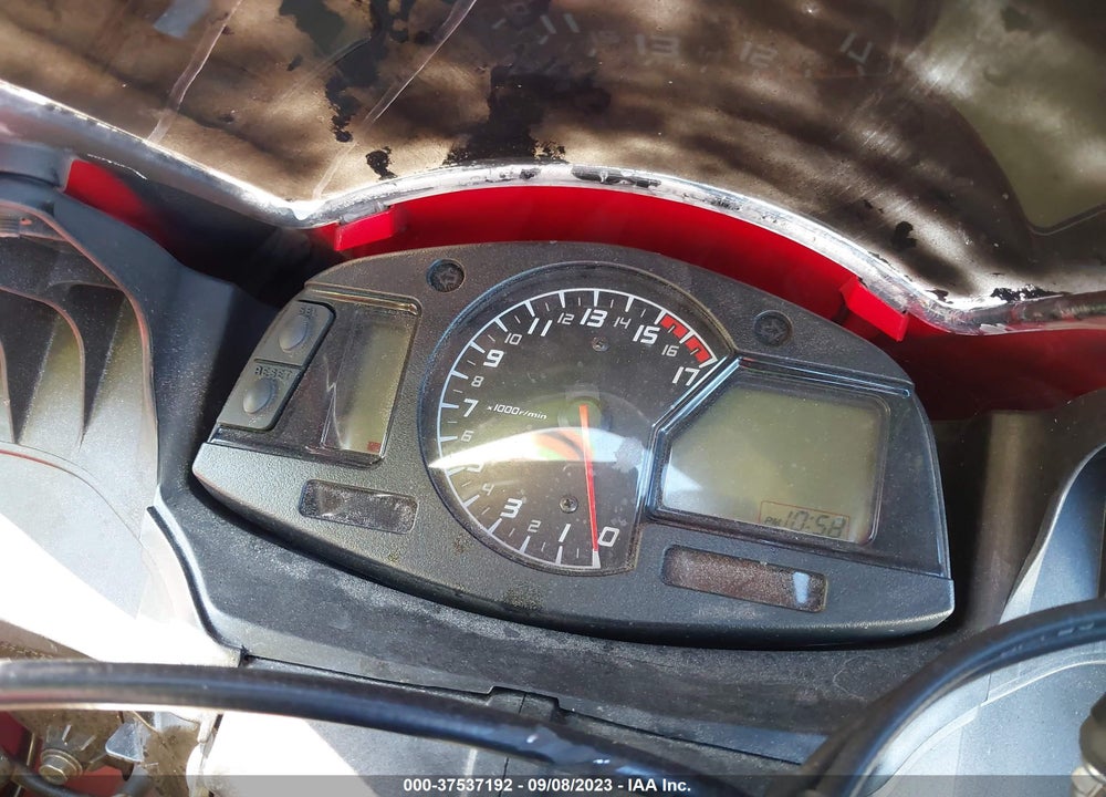 2017 HONDA CBR600 RR VIN: JH2PC40J9HK300360