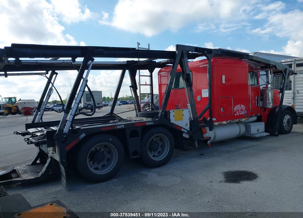 2003 PETERBILT 379 VIN: 1NP5DB9X83D802842