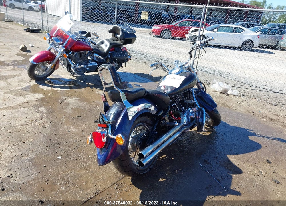 2001 YAMAHA XVS1100 VIN: JYAVP11E81A017752