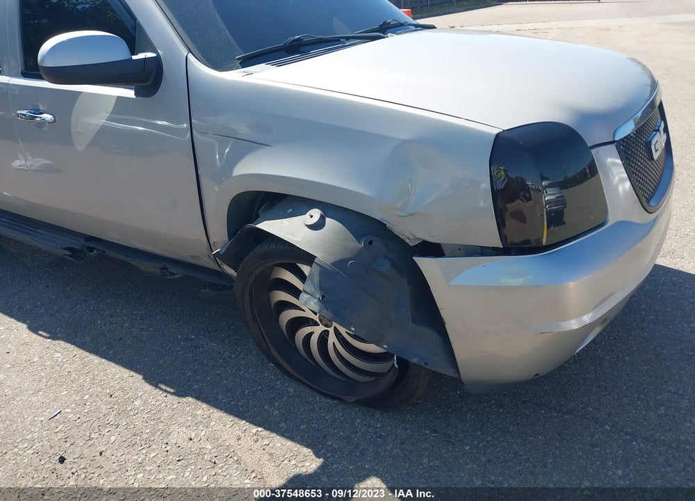 2008 GMC YUKON XL 1500 DENALI VIN: 1GKFK66858J197181