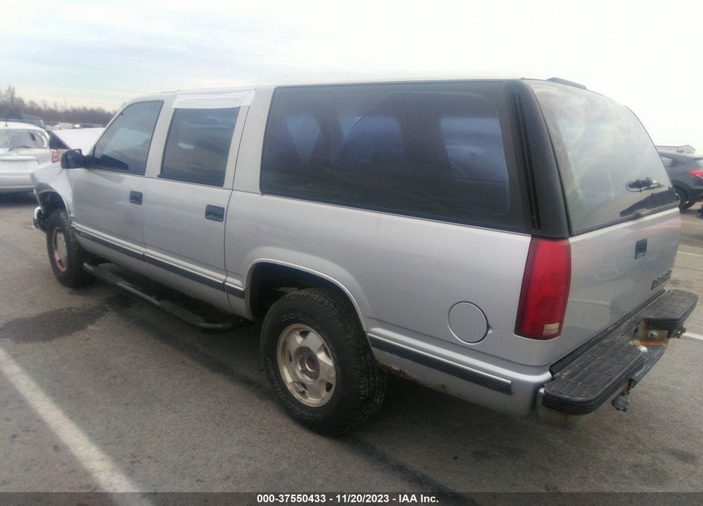 1997 CHEVROLET SUBURBAN LT VIN: 1GNFK16R3VJ307641