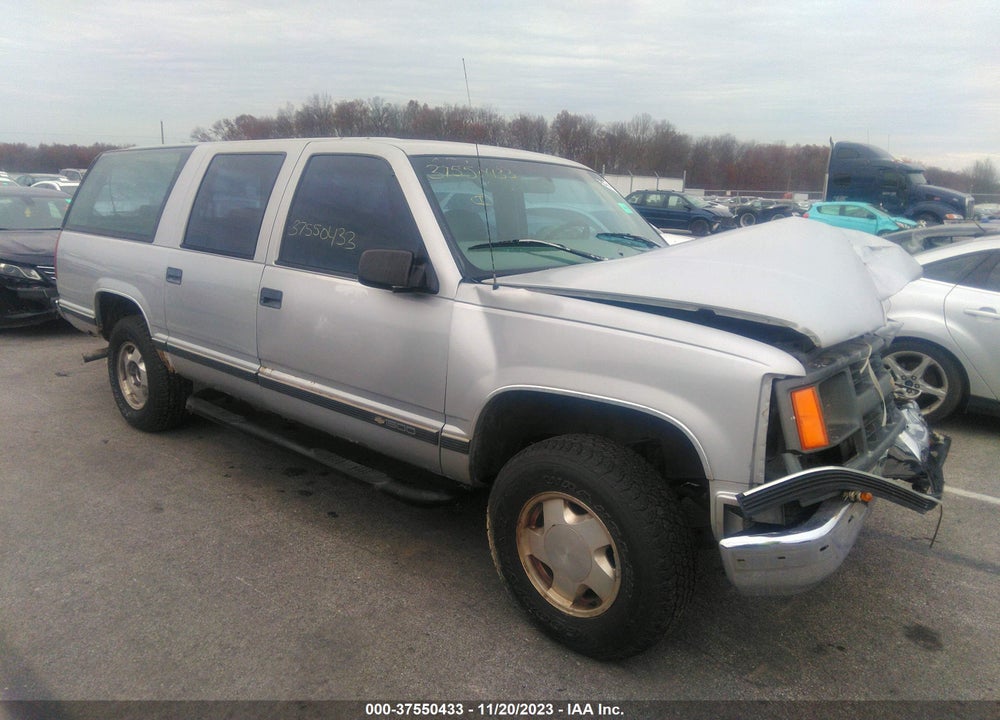 1997 CHEVROLET SUBURBAN LT VIN: 1GNFK16R3VJ307641