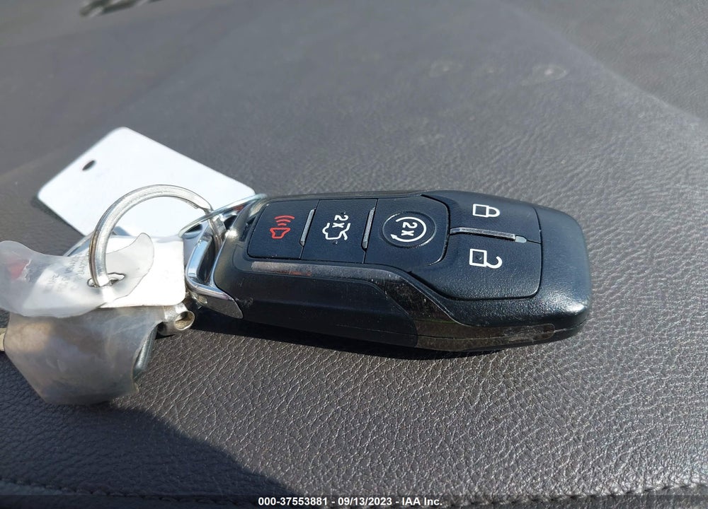 2015 LINCOLN MKZ VIN: 3LN6L2G97FR603324