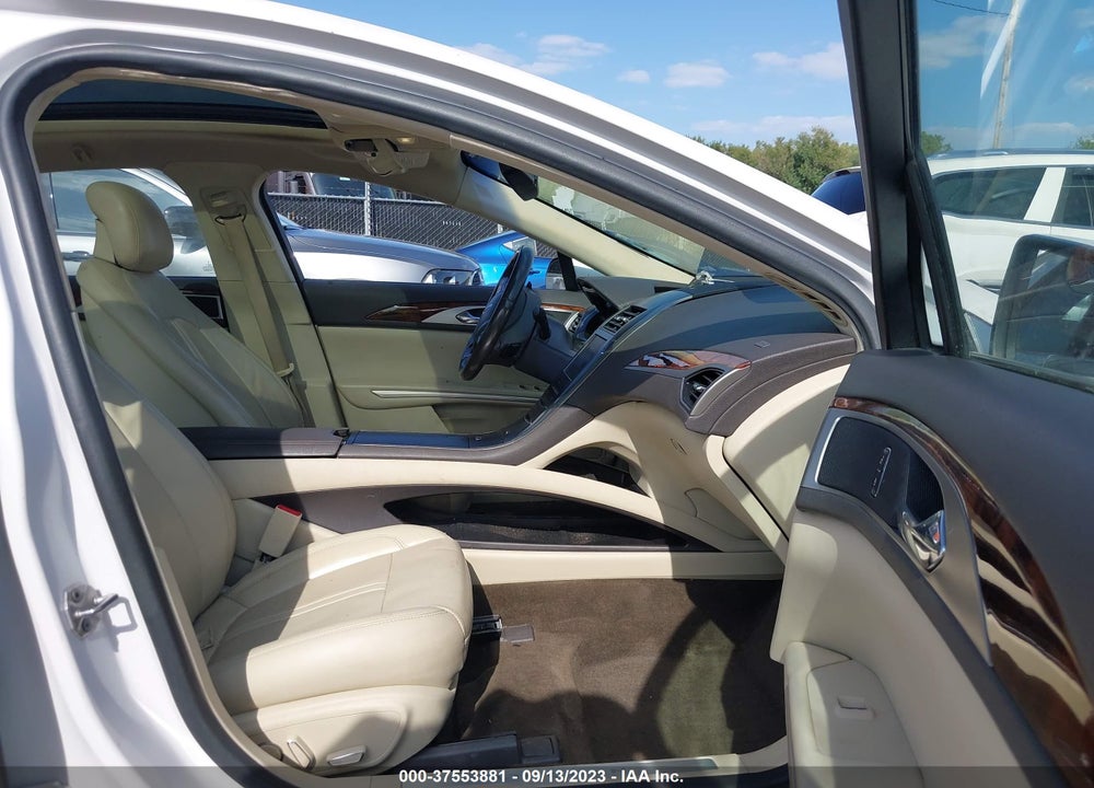 2015 LINCOLN MKZ VIN: 3LN6L2G97FR603324