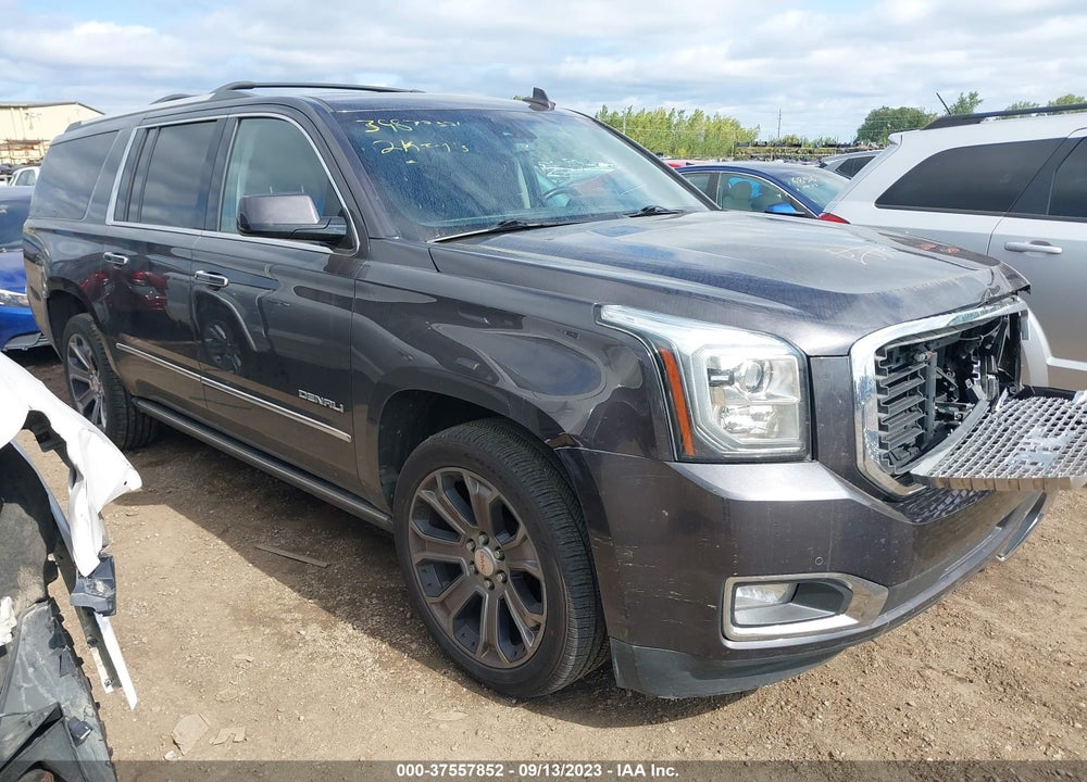 2017 GMC YUKON XL DENALI VIN: 1GKS2HKJ7HR199342