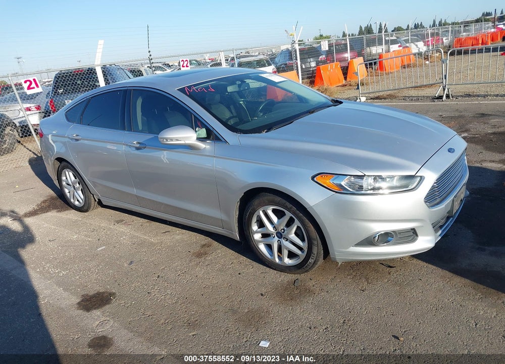 2015 FORD FUSION SE VIN: 3FA6P0HD0FR170824