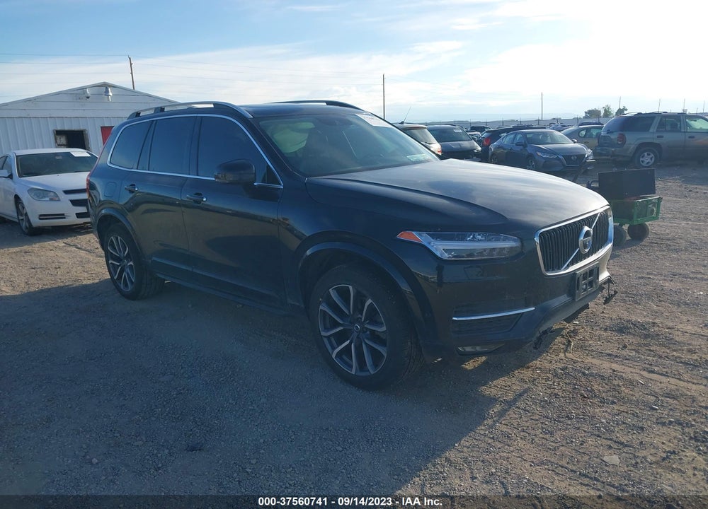 2018 VOLVO XC90 T6 MOMENTUM VIN: YV4A22PK1J1328490