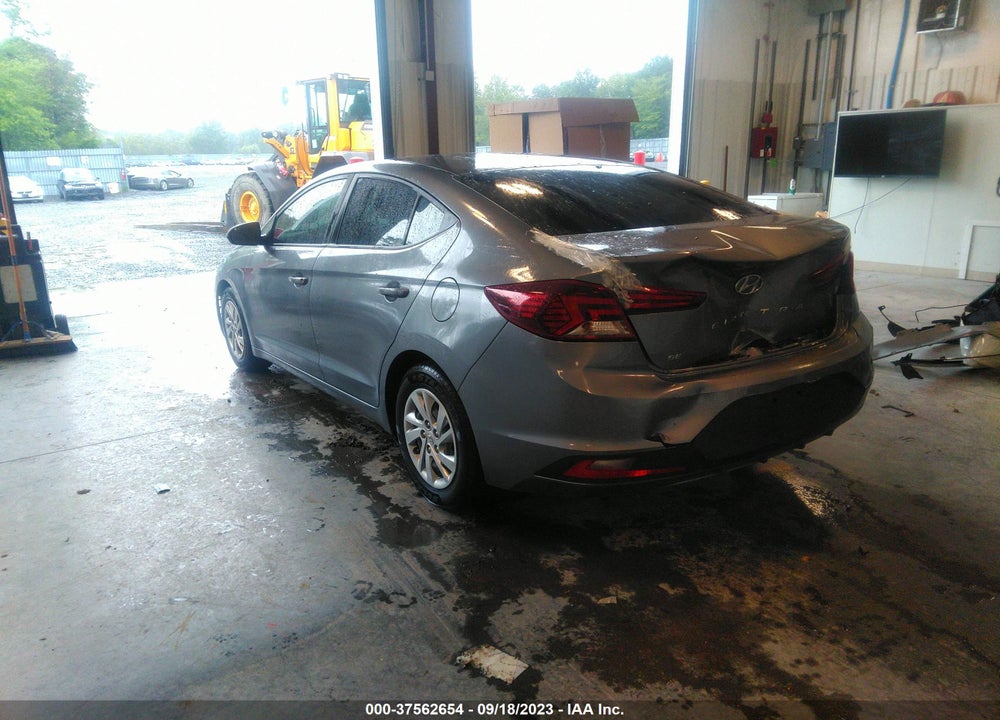 2019 HYUNDAI ELANTRA SE VIN: KMHD74LF3KU831875