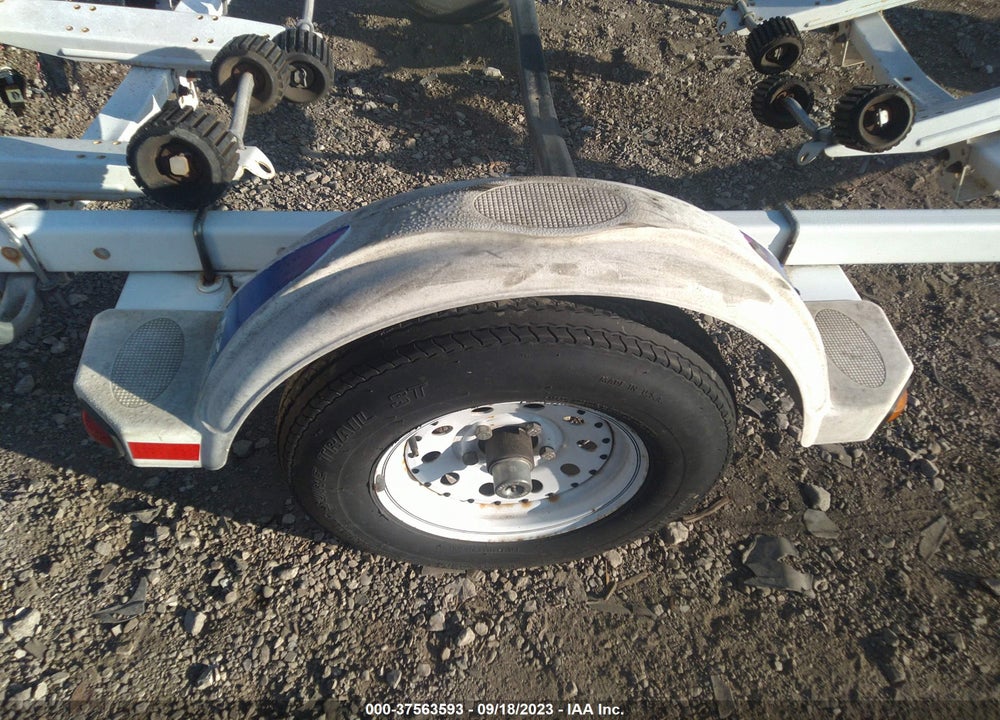 1997 E-Z LOAD OTHER VIN: 1ZEAAKKC4VA016009