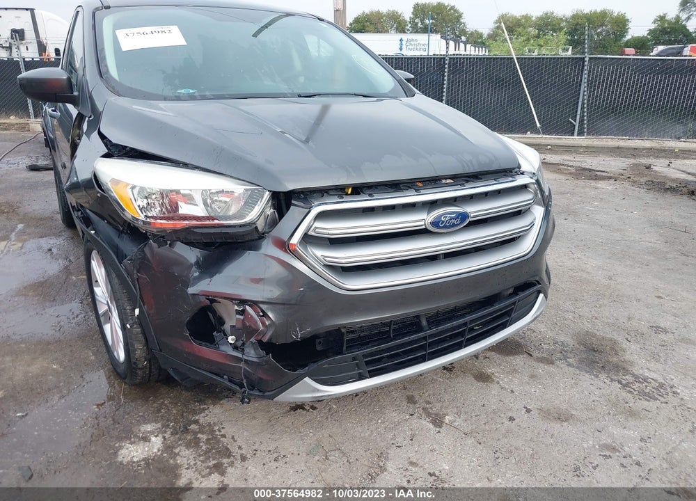 2017 FORD ESCAPE SE VIN: 1FMCU9GD2HUE50392