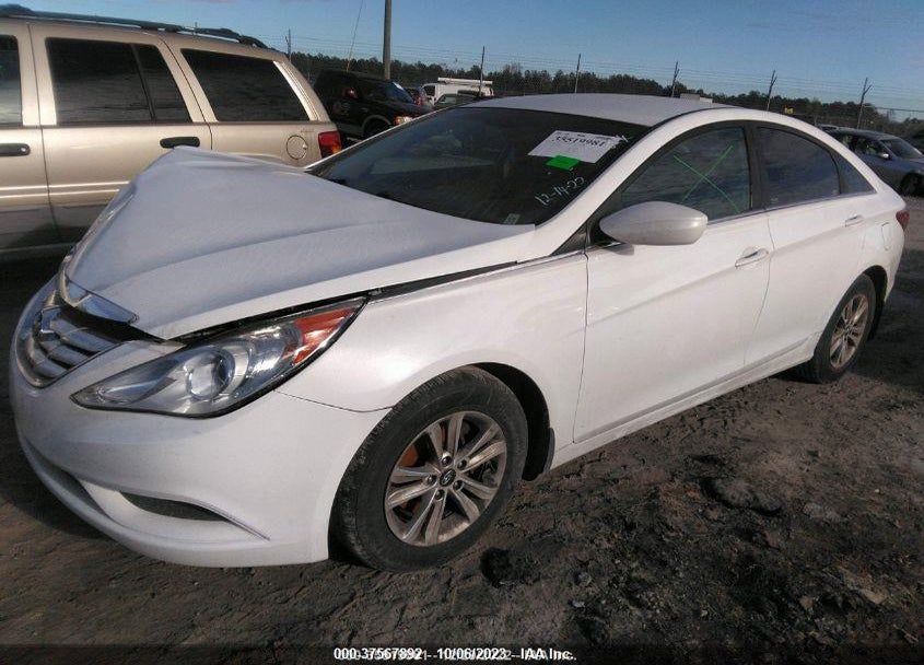 2013 HYUNDAI SONATA GLS VIN: 5NPEB4AC9DH578624