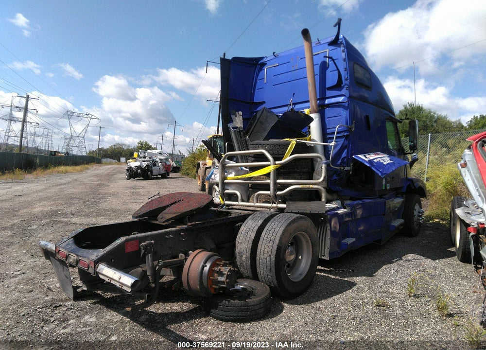 2018 VOLVO VNL VIN: 4V4NC9EH5JN889077