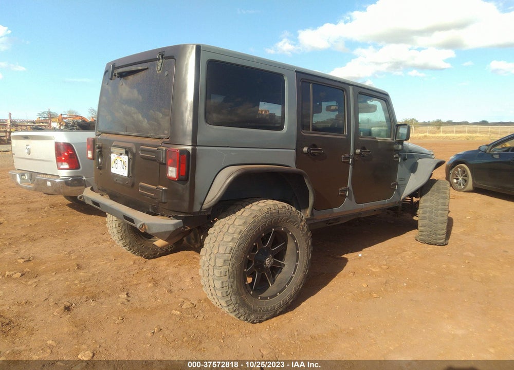 2015 JEEP WRANGLER UNLIMITED SPORT VIN: 1C4BJWDG6FL520551