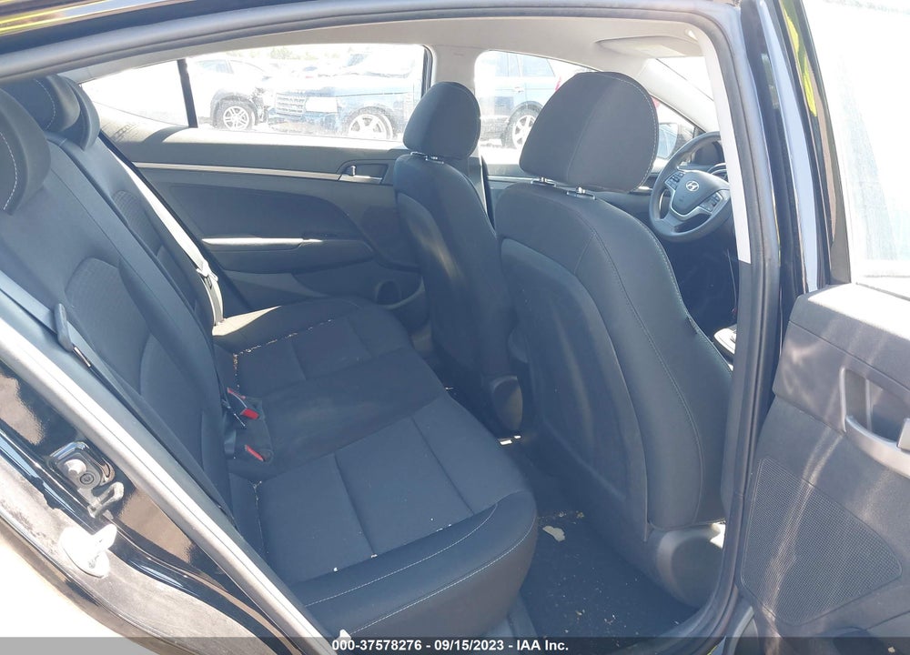 2018 HYUNDAI ELANTRA VIN: 5NPD74LF5JH321864