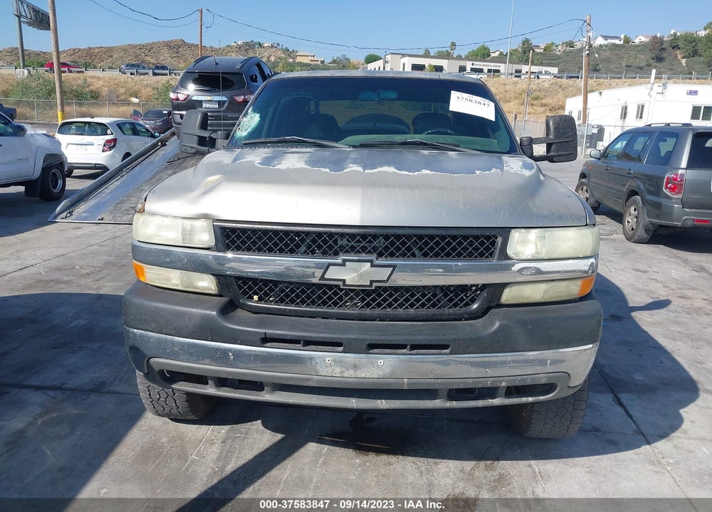 2002 CHEVROLET SILVERADO 2500HD LS VIN: 1GCHC29192E266043