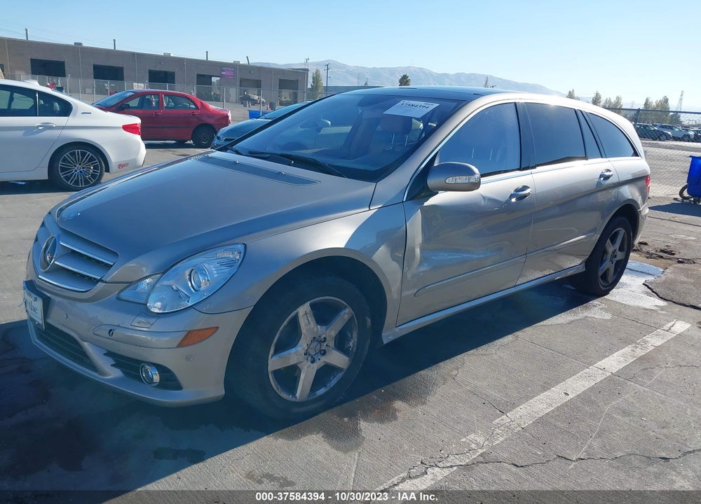 2007 MERCEDES-BENZ R 500 VIN: 4JGCB75E77A057980