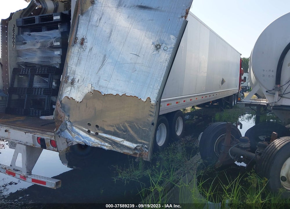 2005 STRICK TRAILERS UNKNOWN VIN: 1S12E95335E504662