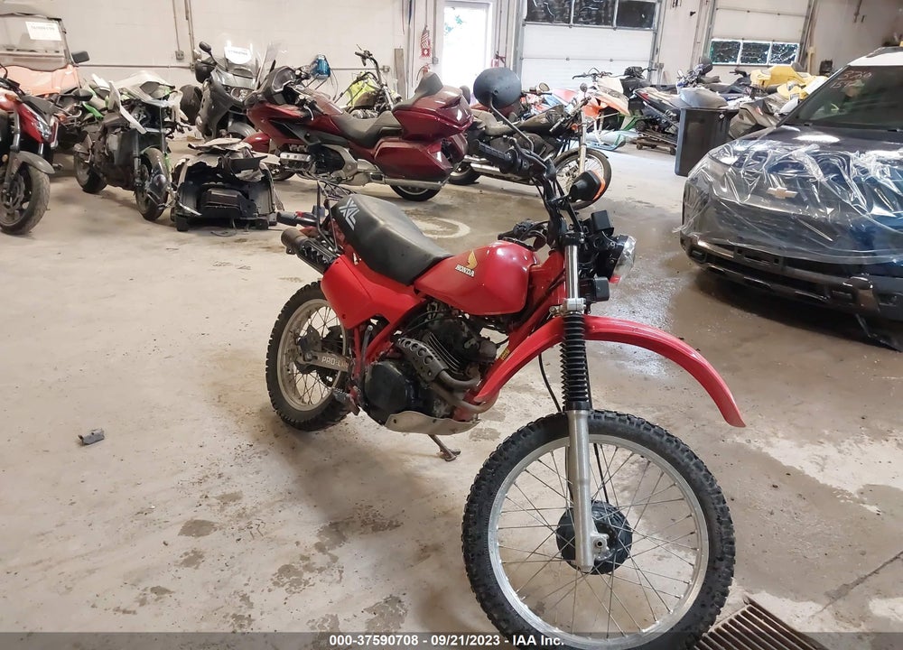 1982 HONDA XL250 R VIN: JH2MD0301CM002894