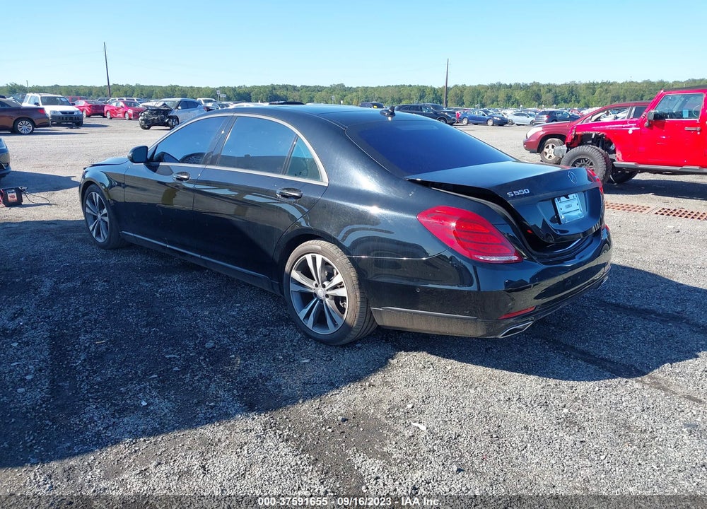 2015 MERCEDES-BENZ S 550 4MATIC VIN: WDDUG8FB2FA108746