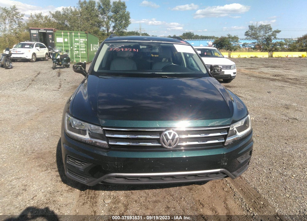 2019 VOLKSWAGEN TIGUAN VIN: 3VV2B7AX0KM149436