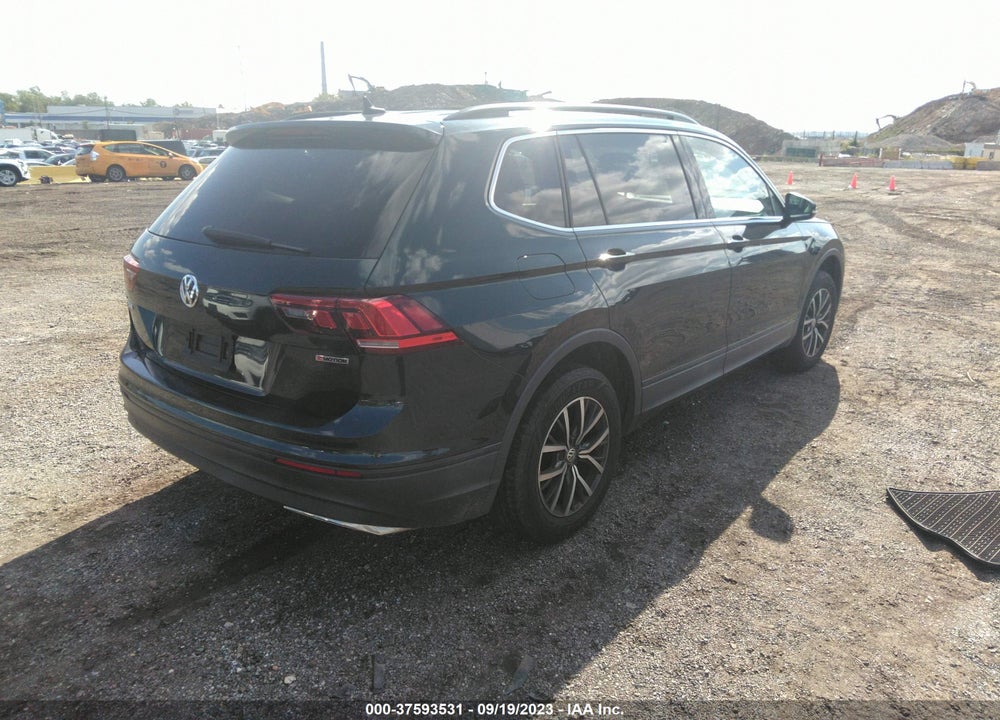 2019 VOLKSWAGEN TIGUAN VIN: 3VV2B7AX0KM149436