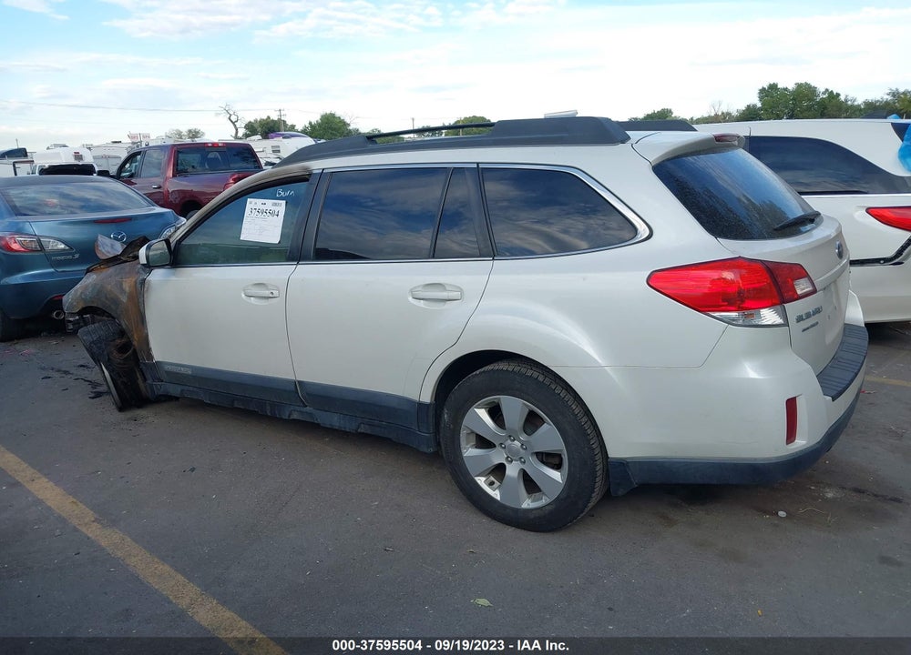 2010 SUBARU OUTBACK 2.5I PREMIUM VIN: 4S4BRBCC8A3322767
