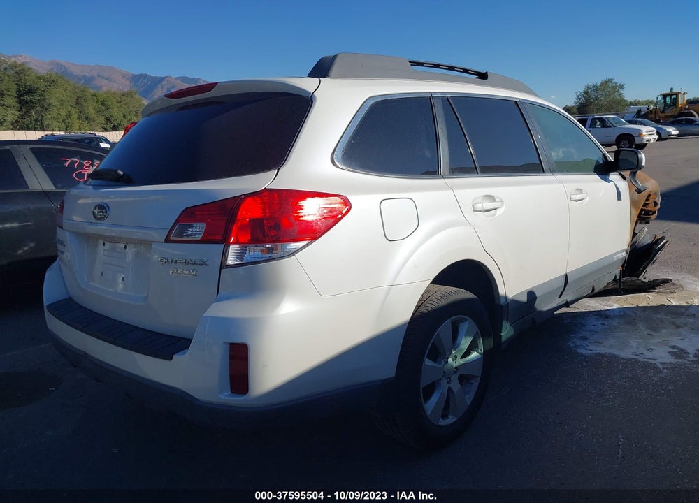 2010 SUBARU OUTBACK 2.5I PREMIUM VIN: 4S4BRBCC8A3322767